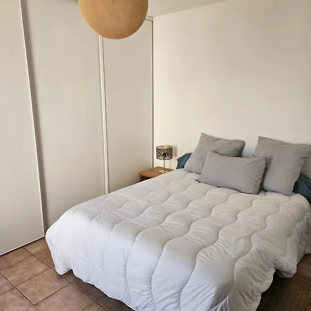 Villa Maison De Avec Jardin A 500 M De La *