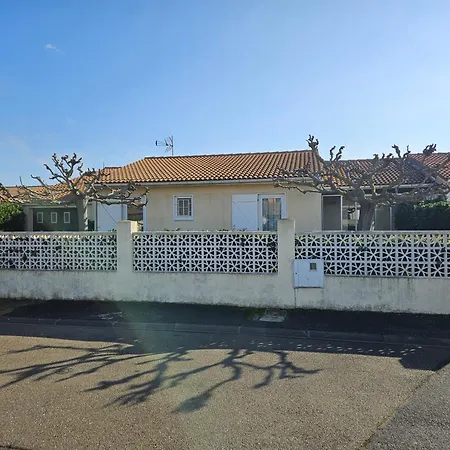 Maison De Avec Jardin A 500 M De La